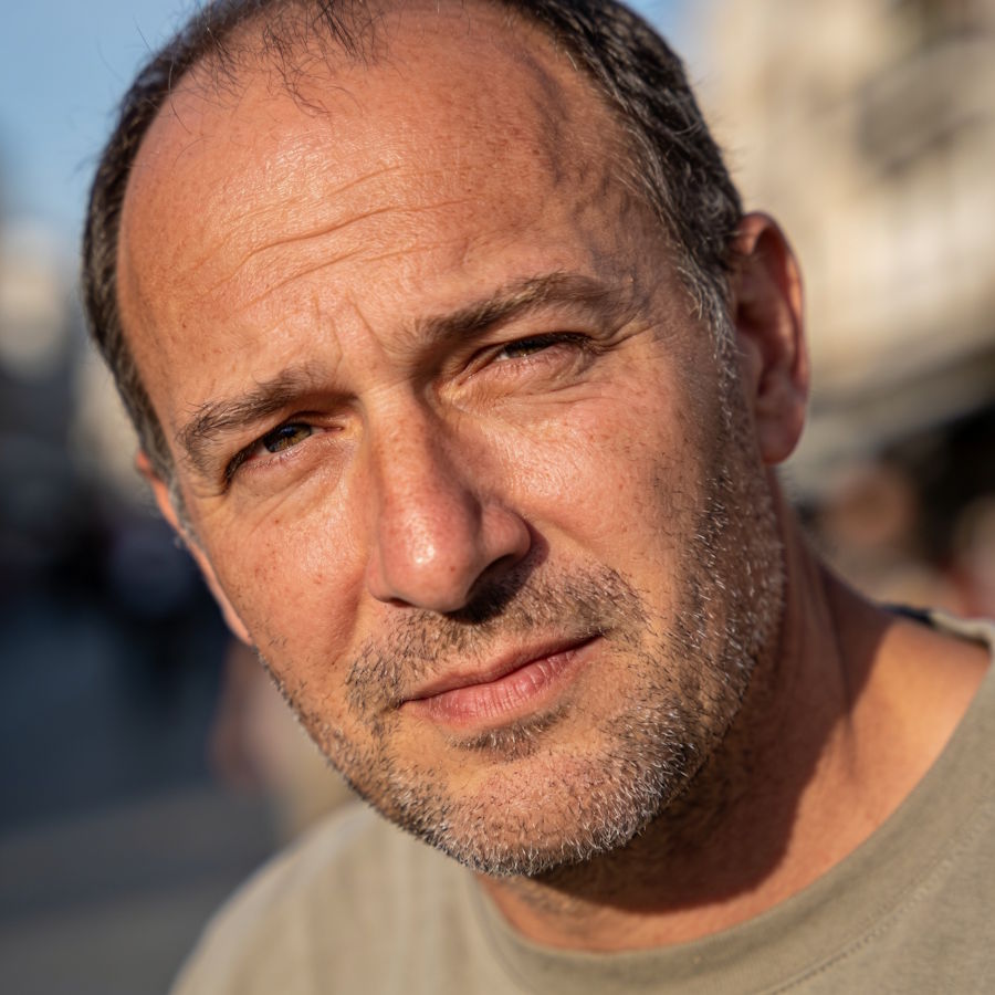 Andreas W.